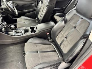 2015 Holden Commodore - Thumbnail