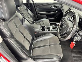 2015 Holden Commodore - Thumbnail