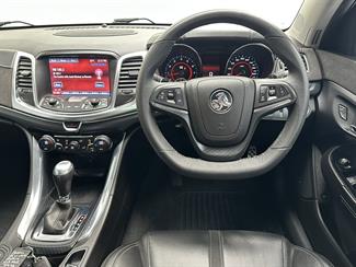 2016 Holden Commodore - Thumbnail