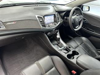 2016 Holden Commodore - Thumbnail