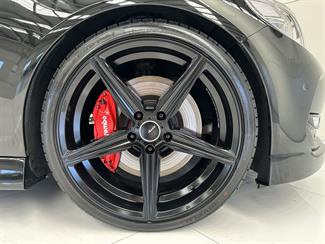 2016 Holden Commodore - Thumbnail