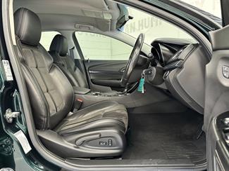 2013 Holden Commodore - Thumbnail