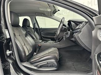 2015 Holden Commodore - Thumbnail