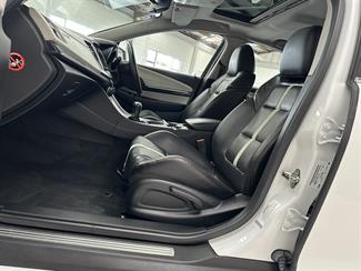 2013 Holden Commodore - Thumbnail