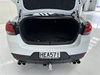 2013 Holden Commodore - Thumbnail