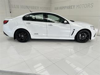 2013 Holden Commodore - Thumbnail