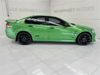 2009 Holden Commodore - Thumbnail