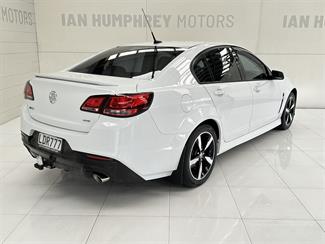 2018 Holden Commodore - Thumbnail