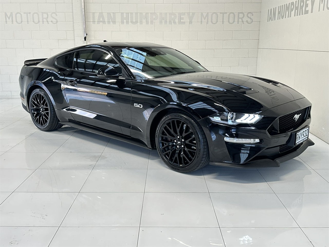 2022 Ford Mustang