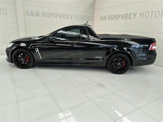 2016 Holden Commodore - Thumbnail