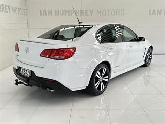 2015 Holden Commodore - Thumbnail
