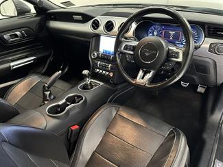 2019 Ford Mustang - Thumbnail