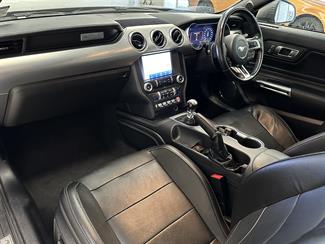 2019 Ford Mustang - Thumbnail