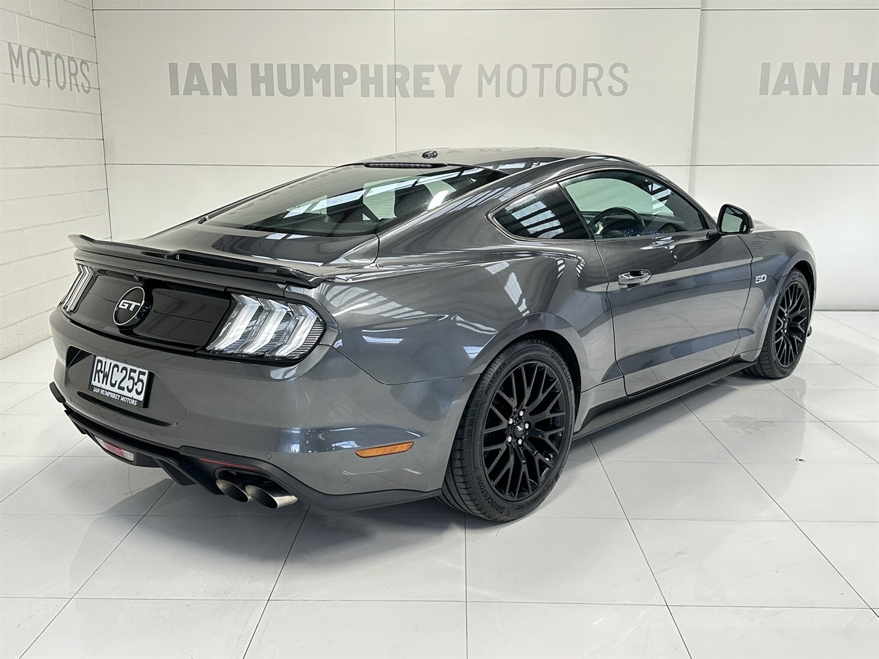 2019 Ford Mustang