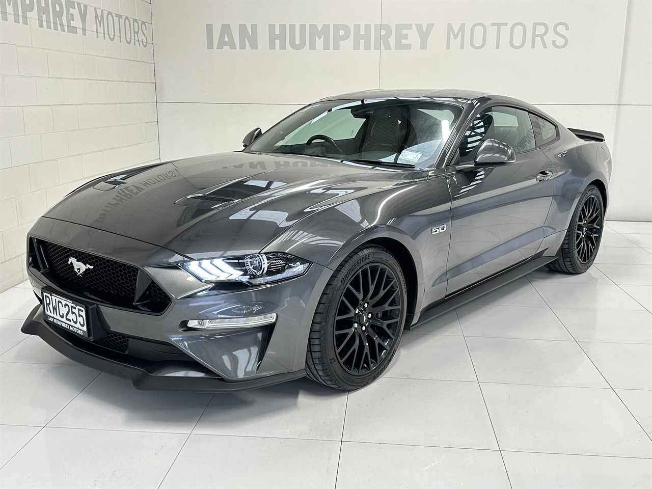 2019 Ford Mustang