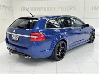 2016 Holden Commodore - Thumbnail