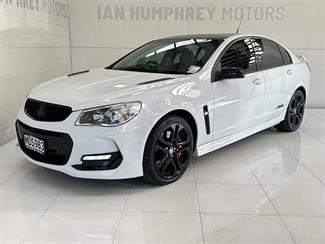 2017 Holden Commodore - Thumbnail