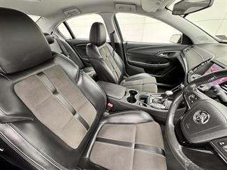 2015 Holden Commodore - Thumbnail