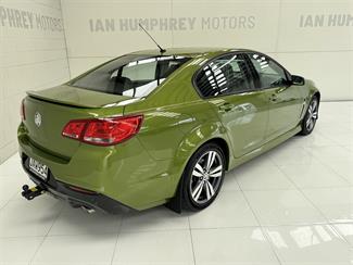 2015 Holden Commodore - Thumbnail