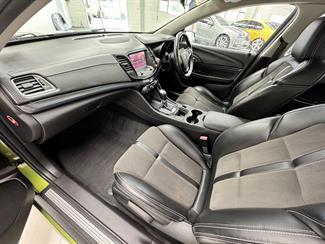 2015 Holden Commodore - Thumbnail