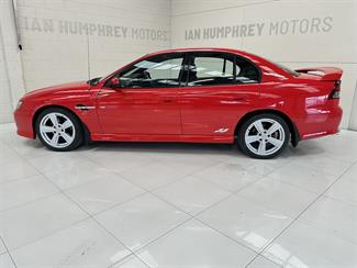 2005 Holden Commodore - Thumbnail