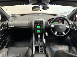 2005 Holden Commodore - Thumbnail