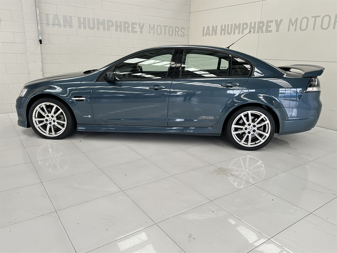 2011 Holden Commodore