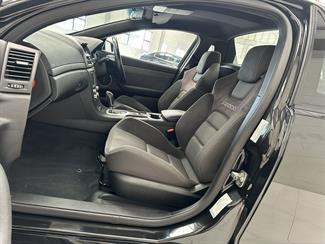 2010 Holden HSV - Thumbnail