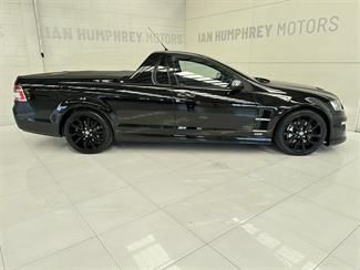 2010 Holden HSV - Thumbnail