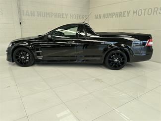 2010 Holden HSV - Thumbnail