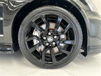 2010 Holden HSV - Thumbnail