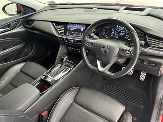 2018 Holden Commodore - Thumbnail