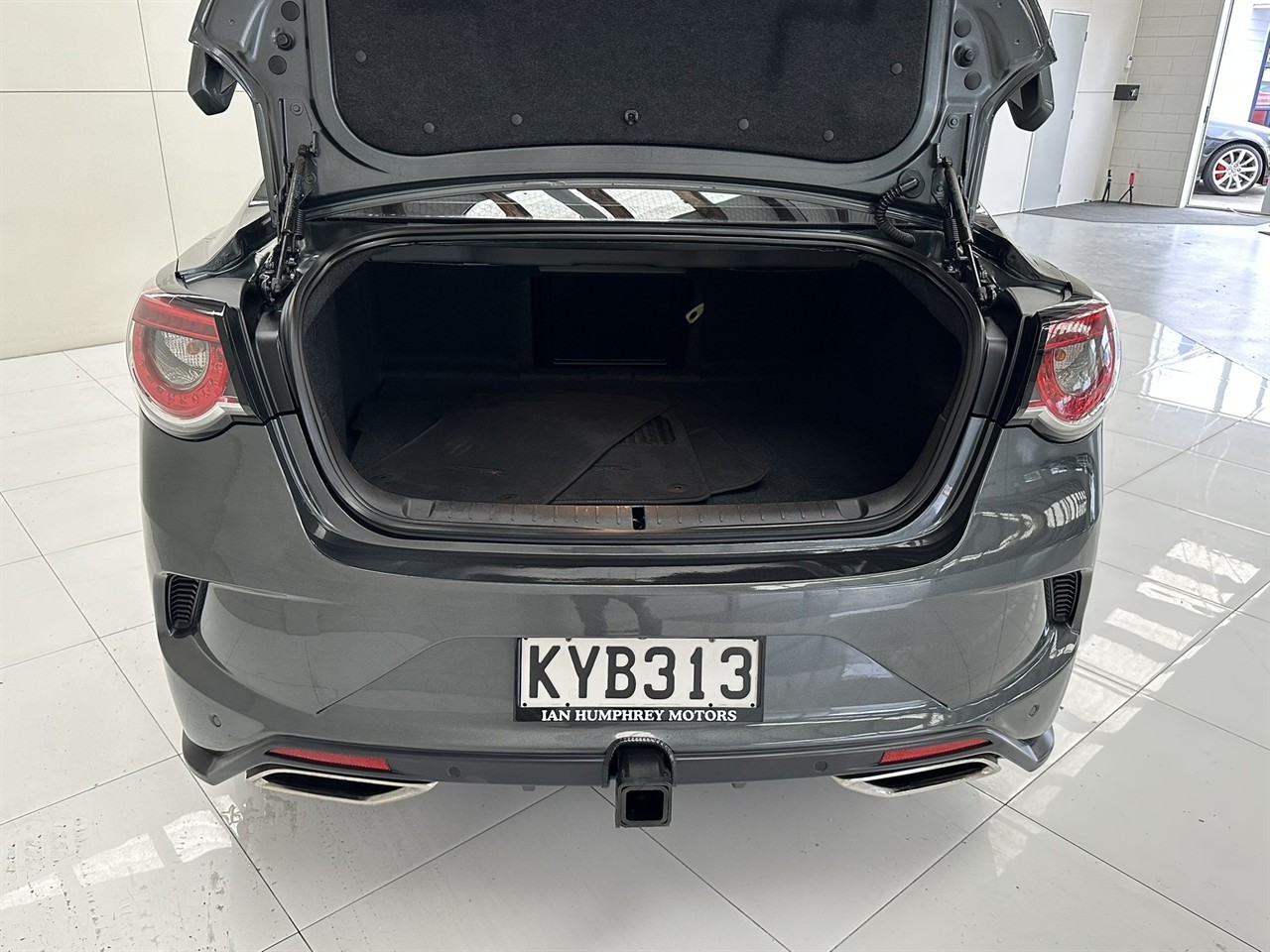2017 Holden HSV