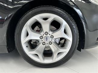 2012 Ford Falcon - Thumbnail
