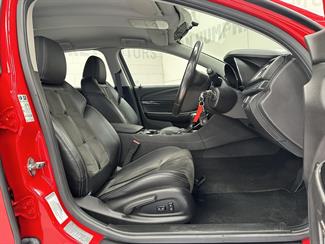 2014 Holden Commodore - Thumbnail