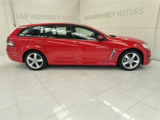 2014 Holden Commodore - Thumbnail