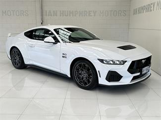 2024 Ford Mustang - Thumbnail