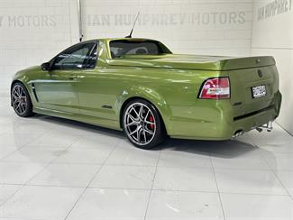 2016 Holden Commodore - Thumbnail
