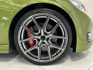 2016 Holden Commodore - Thumbnail