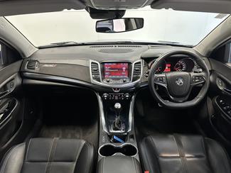 2017 Holden Commodore - Thumbnail