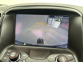 2017 Holden Commodore - Thumbnail