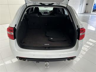 2016 Holden Commodore - Thumbnail