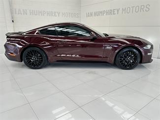 2018 Ford Mustang - Thumbnail