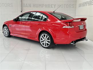 2011 Holden Commodore - Thumbnail