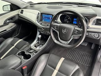 2015 Holden Commodore - Thumbnail
