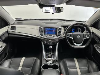 2015 Holden Commodore - Thumbnail