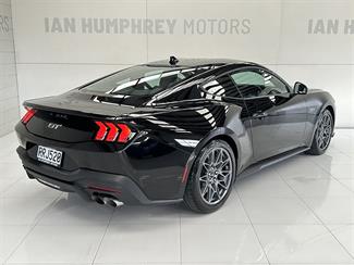 2026 Ford Mustang - Thumbnail