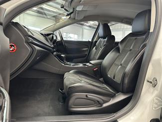 2016 Holden Commodore - Thumbnail