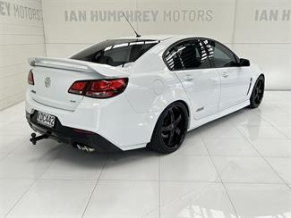 2016 Holden Commodore - Thumbnail