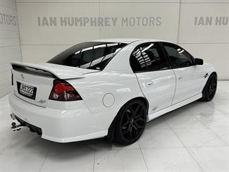 2006 Holden Commodore - Thumbnail
